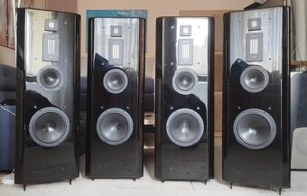 Infinity Renaissance 90 - 20