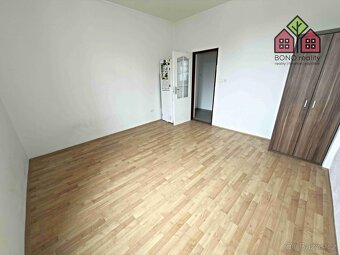 Pronájem bytu 4+kk, 67 m2, parkovací místo a internetové při - 20