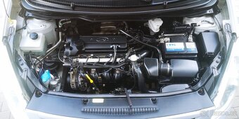 Hyundai i20 1,2i - 16V - 57kw. . HEZKÝ STAV i VÝBAVA - 20