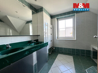 Prodej rodinného domu, 6+kk, 200m², Panenské Břežany - 20