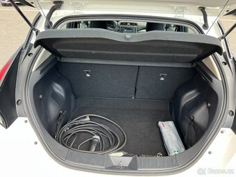 Nissan Leaf elektro 110KW,SOH92%, vč.DPH,Navi,Kamera,KeyFree - 20