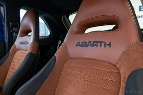Abarth 595 Competizione //RECORD Monza//SABELT//Carbon//Stre - 20