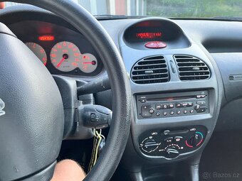 Peugeot 206 sw - 20