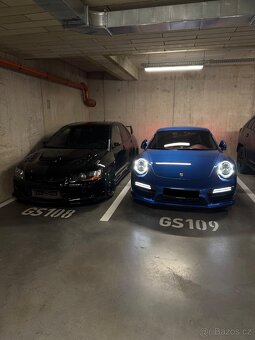 Porsche 911 Turbo S - 20