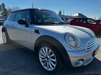 MINI COOPER 1,6i - PANORAMA - TAŽNÉ ZAŘÍZENÍ - 20