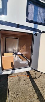 205PS 2021 5míst FIAT DUCATO obytné auto karavan plná výbava - 20