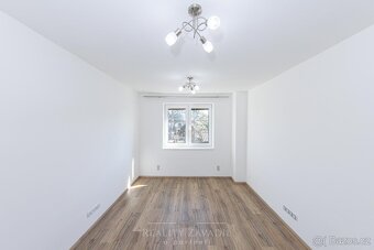 Prodej ordinace, 314 m2 - Praha - Suchdol, ev.č. 00625 - 20