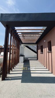 Prodej vily 3+1, 175 m2, s terasou 60 m2, pozemek 340 m2 – p - 20