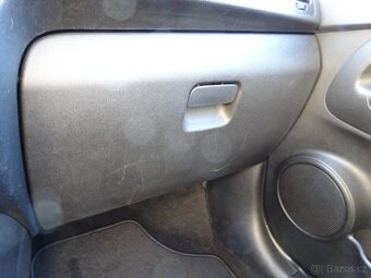 Kia Venga 1,4 CRDi ,garance km - 20