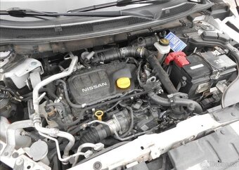 Nissan Qashqai 1,6 dCi 130 Xtronic Tekna CZ nafta - 20