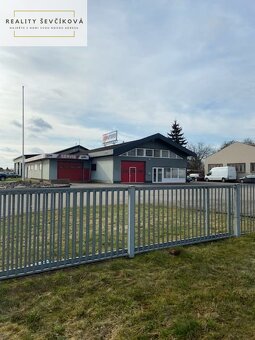 Pronájem komerčního objektu s halou, 400 m 2 + 400 m2 plochy - 20