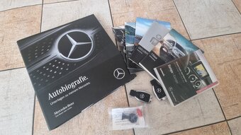Mercedes Benz V Class 250d 190PS Avantgarde Long 7 míst - 20