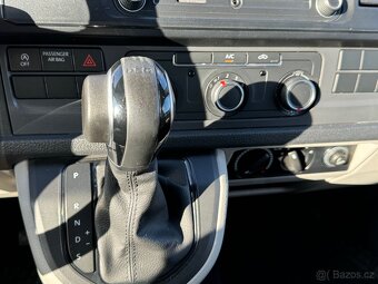 VW Transporter Kombi LR DSG 140 -2015 počet míst 5 - 20