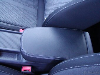 Octavia Combi 2.0TDi, STYLE, NAVI, PLNÁ VÝBAVA, VÝB.STAV - 20