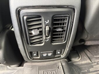 Jeep Grand Cherokee 3,0/184kW ČR DPH 4x4 TRAILHAWK - 20