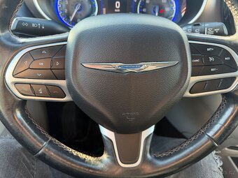 Chrysler Pacifica 3,6 Touring L DVD 201 - 20