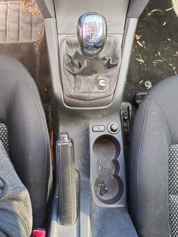 Škoda Octavia 1.6 FSi 85 Kw, Elegance - 20