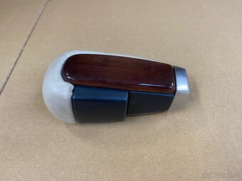 NÁHRADNÍ DÍLY z Volva S80 - 20