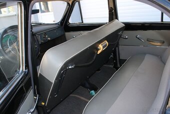 Volga GAZ 21 - 20
