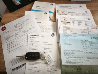 Volkswagen Up 1.0MPi 55kW CUP, Klima, Navi, ALU, Výhřevy - 20