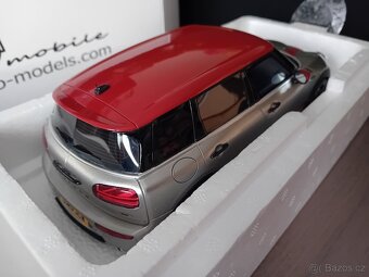Ford, Fiat, Nissan, BMW, Jeep, AR a Mercedes 1:18 Ottomobile - 20