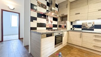 Prodej bytu  4+1 s lodžií, 98 m2 - Mariánské Lázně - 20