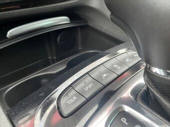 Opel Insignia 2,0 CDTi 4x4 AT8  Exclusive GS (2019) - 20