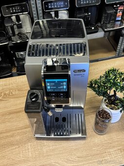 Kávovar DeLonghi Dinamica Plus ECAM 370.95.S - 20
