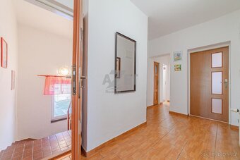 Prodej, rodinný dům 5+2, 256 m2, Jistebník - 20