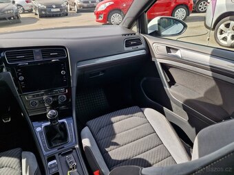Volkswagen Golf 1,0 TSI 81 KW R-line - 20