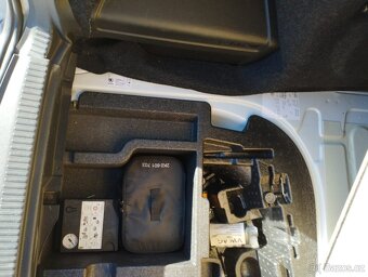 Škoda Octavia 3 combi 1.6 TDI 81kw Style - 20