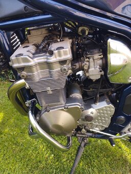 Suzuki bandit 600 - 20