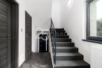 Prodej RD po kompletní rekonstrukci se zahradou v Ostravě -  - 20