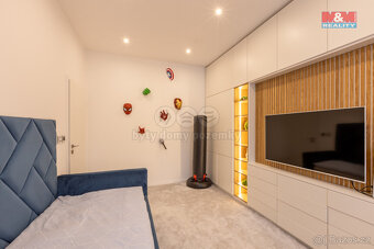 Prodej rodinného domu, 203 m², Zlatá - 20