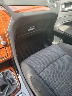 Ford Mondeo 2.0 TDCi Ghia - 20