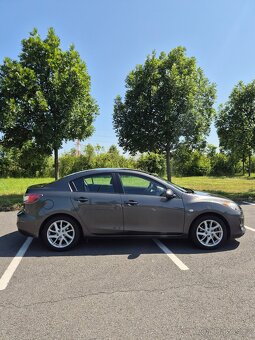Mazda 3 2.0 DISI 111kW sedan r.v.12/2011 157tKM - 20