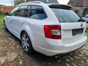 Škoda Octavia 3 RS combi 2.0TDi 135Kw Webasto XENON LED NAVI - 20