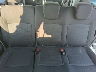DACIA DOKKER 1.2 Tce spaluje olej kouří - 20