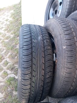 Škoda Octavia blatníky  blatník světlo nárazník kapota - 20
