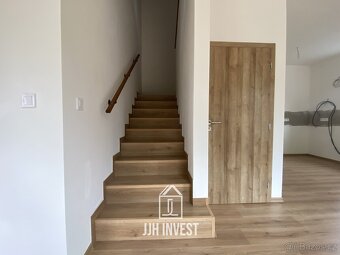 Pronájem domu 5+kk, 139 m2 se zahradou, terasou a balkonem – - 20