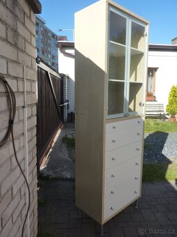 IKEA MAGIKER vitrina/úložná sestava se zásuvkami - 20