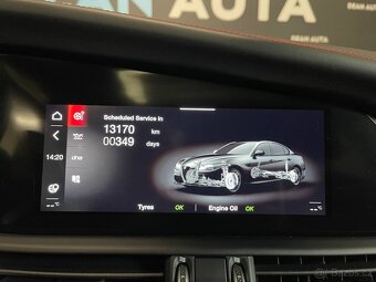 Alfa Romeo Giulia 12.2020 2.0 280k Veloce ČR DPH - 20