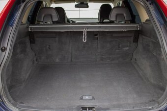 Volvo XC60 D5 AWD Momentum 4X4 - 20