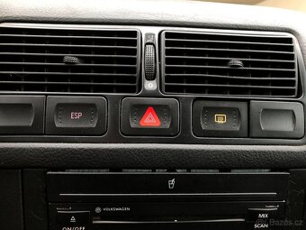 VOLKSWAGEN GOLF 1.4 16V - 20