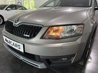 Škoda Octavia 3 2,0 TDI SCOUT NAVI TAŽNÉ - 20
