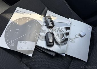 Toyota C-HR 1,8 Hybrid NAVIGACE, SERVISKA hybridní automat - 20
