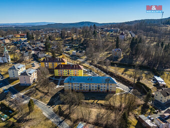 Prodej bytu 4+1, 81 m², Plesná, ul. 5. května - 20