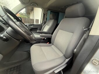 VOLKSWAGEN CARAVELLE T5 GP 2,0 TDI 103 kW / 2x šoup. / DPH - 20