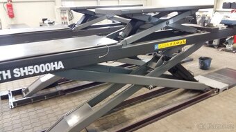 Jednosloupový MOBILNÍ zvedák 3.500 kg/2.500kg ZÁRUKA - 20