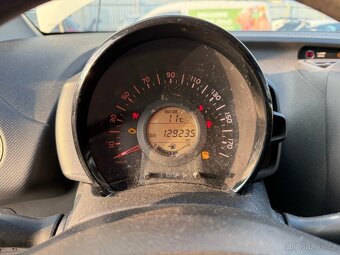 Toyota Aygo X 1.0i 2018 129TM klima pojizdne - 20